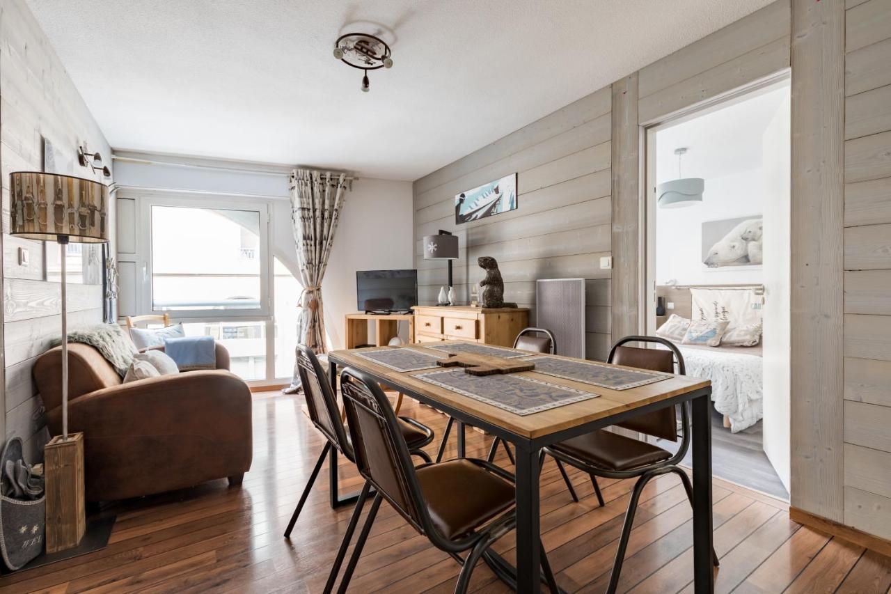 Appartement Centre Ville Wifi Parking Draps Fournis โกเตอเรต์ ภายนอก รูปภาพ