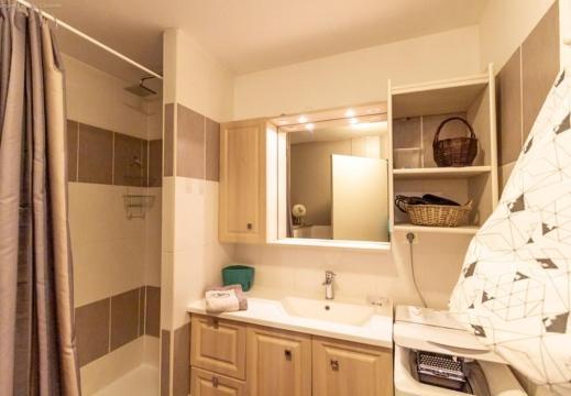 Appartement Centre Ville Wifi Parking Draps Fournis โกเตอเรต์ ภายนอก รูปภาพ